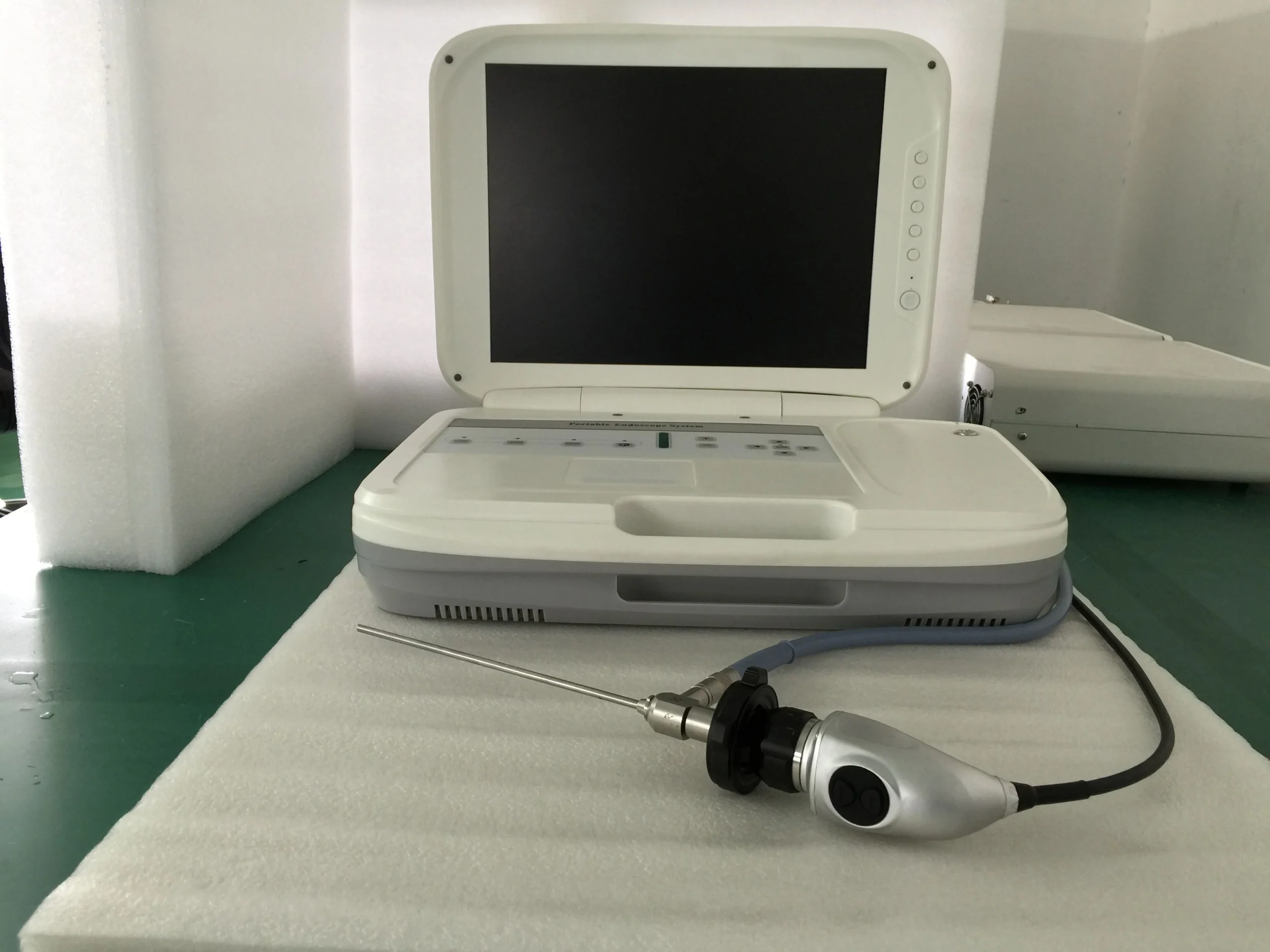 Full HD Medical Endoscope Camera with Large Color Screen for High-Resolution Imaging